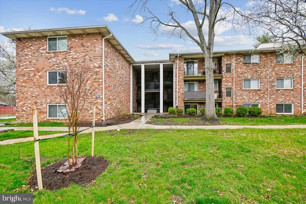 $249,000 | 203 Victor Parkway, Unit H, Annapolis, MD 21403