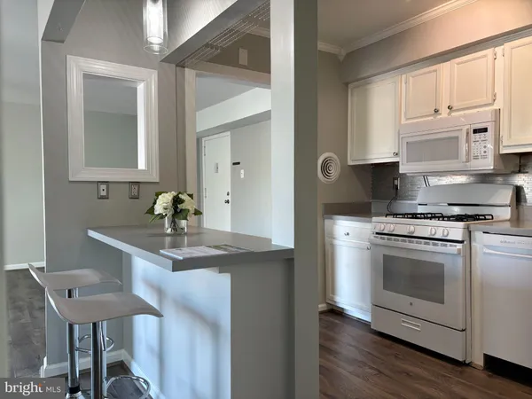 $249,000 | 203 Victor Parkway, Unit H, Annapolis, MD 21403