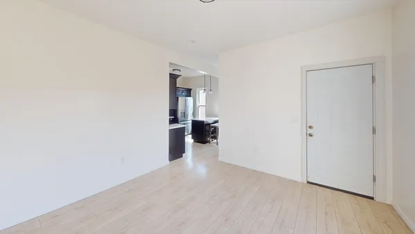 $3,300 | 45 Henry Avenue, Unit 2, Lynn, MA 01902