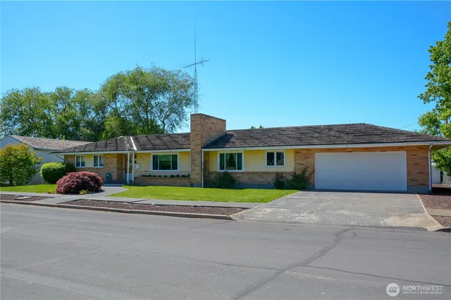 $400,000 | 408 West 8th Avenue, Ritzville, WA 99169