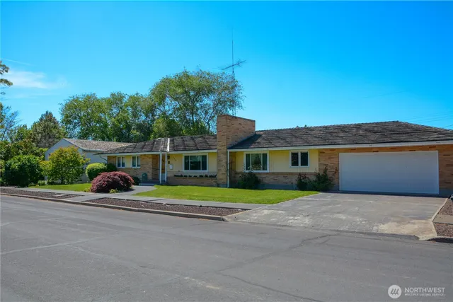 $400,000 | 408 West 8th Avenue, Ritzville, WA 99169