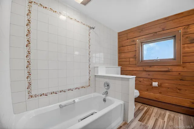 $474,000 | 321 Spadola Lane, Pine Bush, NY 12566