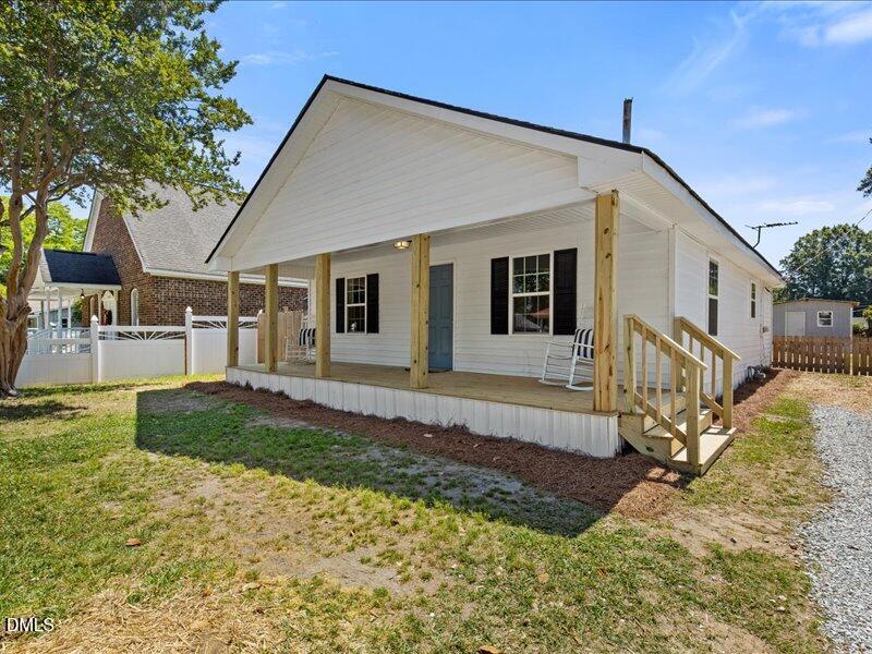 105 3rd Street Erwin, NC 28339 - Photo 22 of 26 IMG_6950