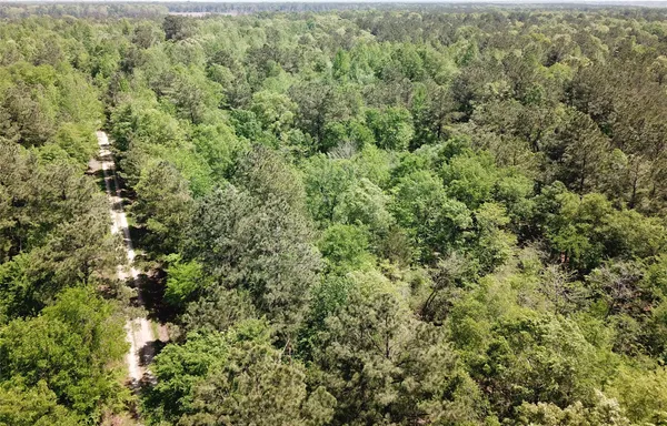 $481,425 | 3230 Southeast County Road 3230, Clarksville, TX 75426