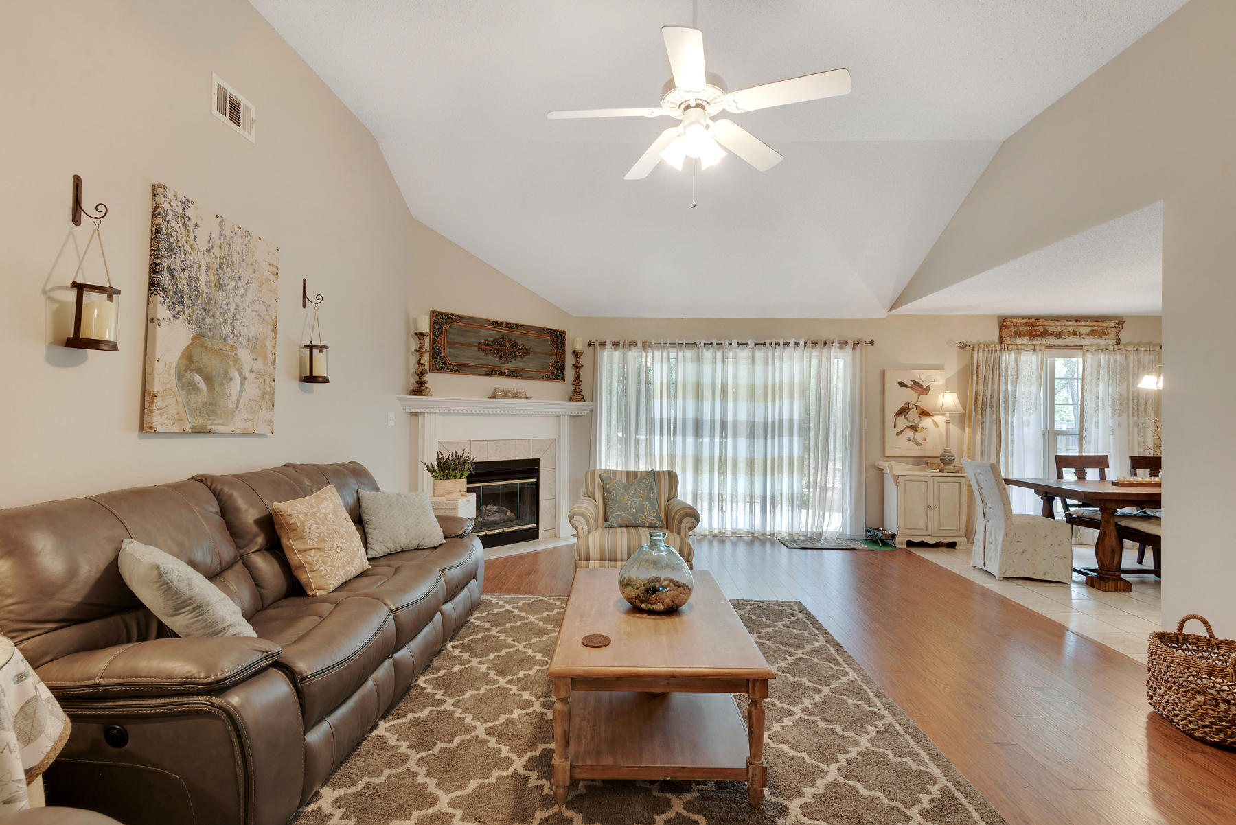 398 Evans Road Niceville, FL 32578 - Photo 4 of 27 398_Evans_Rd_20160308_010