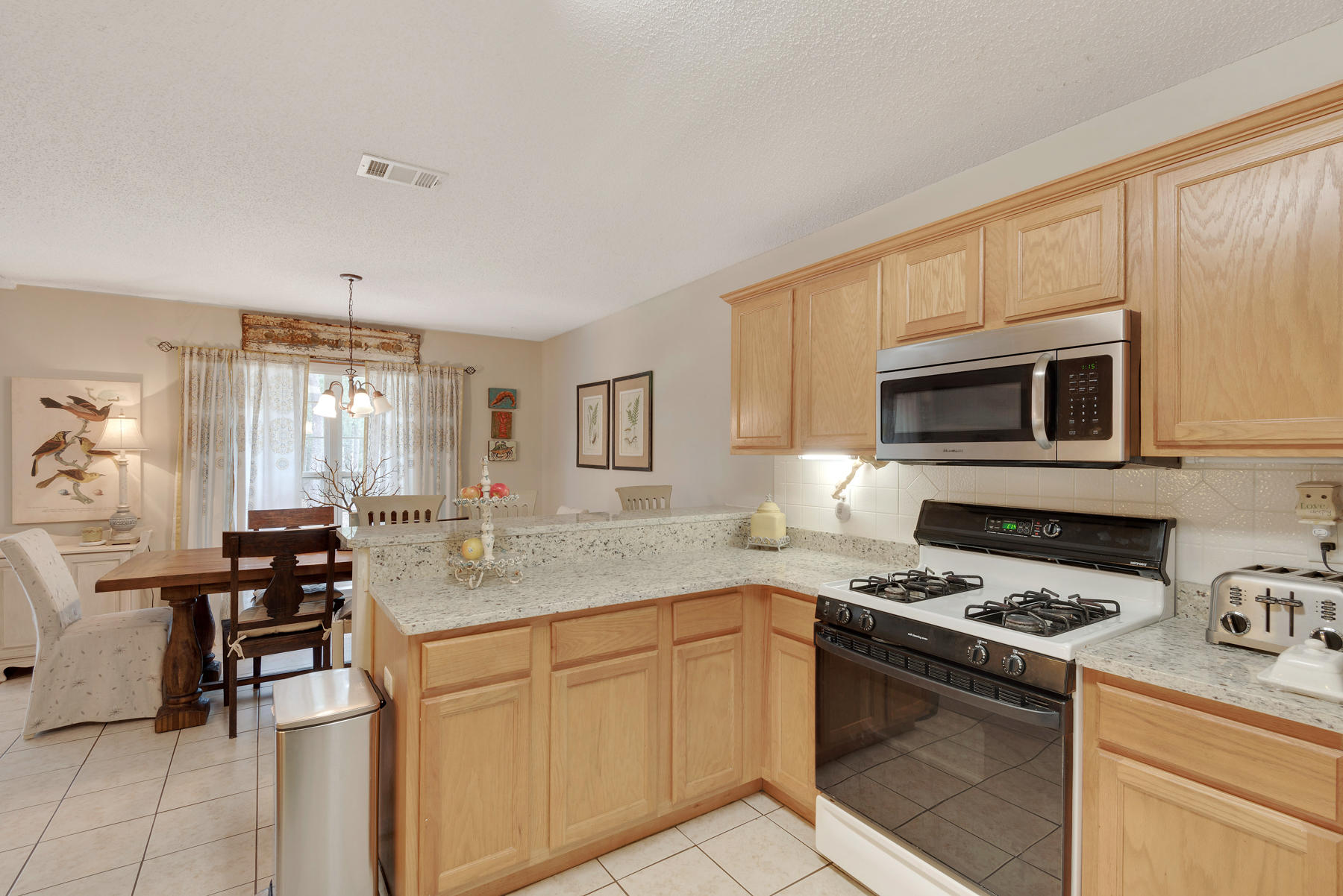 398 Evans Road Niceville, FL 32578 - Photo 9 of 27 398_Evans_Rd_20160308_040
