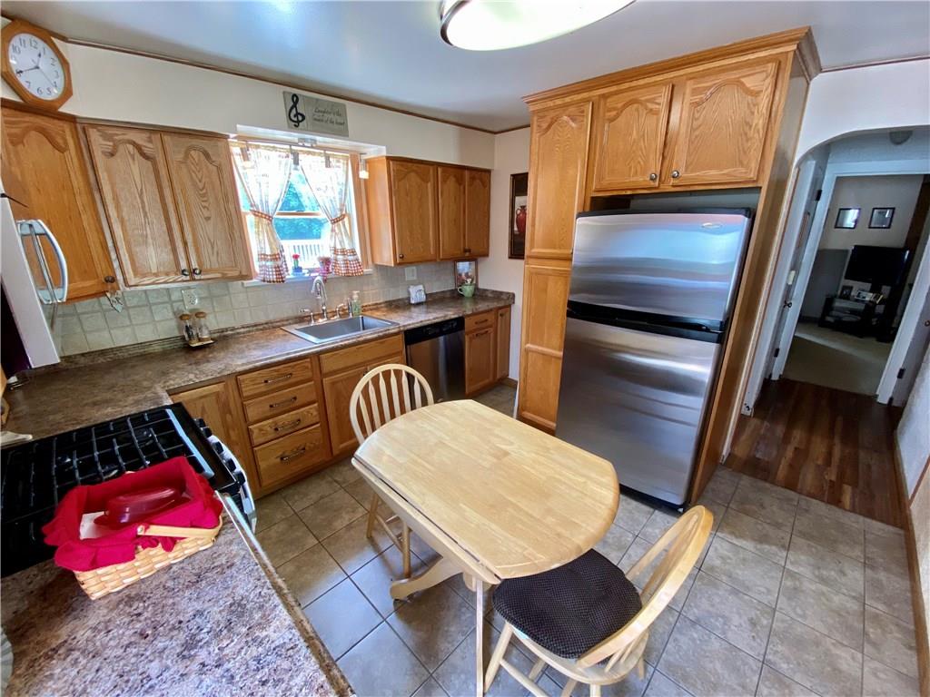 507 Scene Ridge Road McKeesport, PA 15133 - Photo 3 of 20 Gallery Image 3