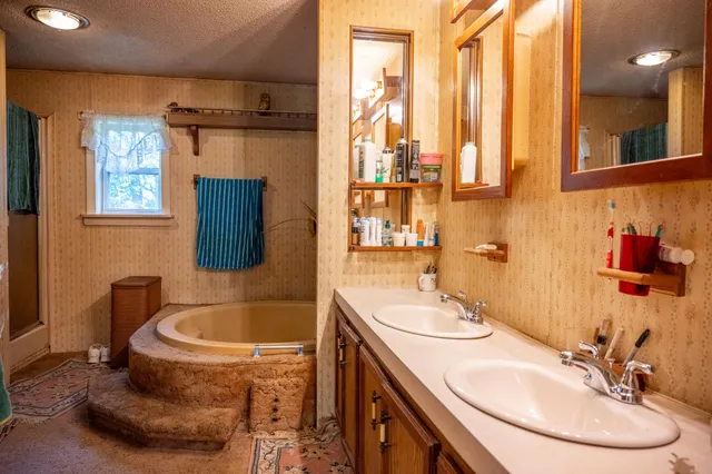 $249,000 | W5693 Highlife Drive, Necedah, WI 54646