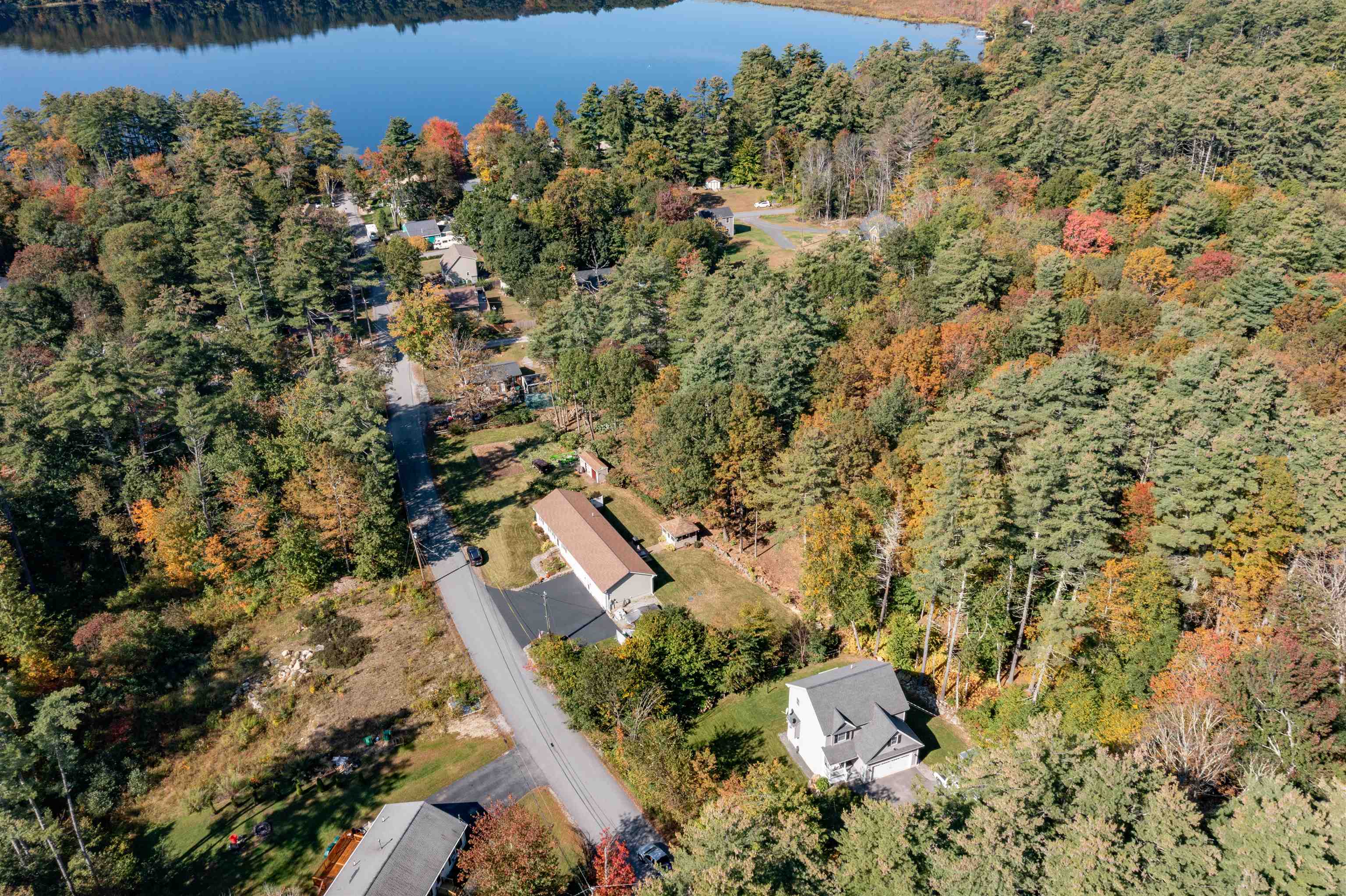 1097 Gorham Pond Road Dunbarton, NH 03046 - Photo 13 of 25