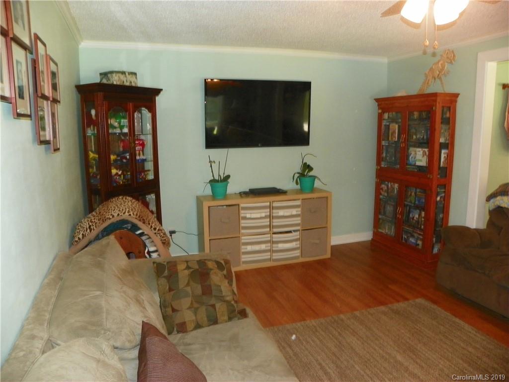 289 Roberta Road Concord, NC 28027 - Photo 7 of 25 Gallery Image 7