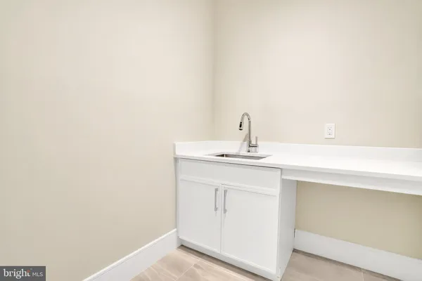 $2,195,000 | 501 North Jefferson Street, Arlington, VA 22205