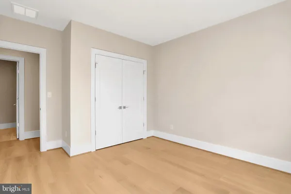 $2,195,000 | 501 North Jefferson Street, Arlington, VA 22205