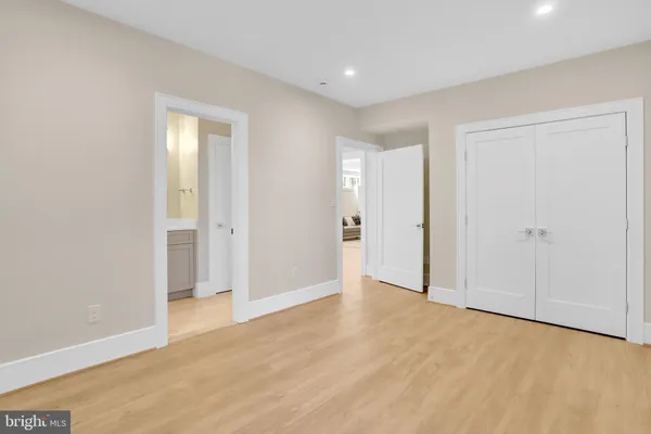$2,195,000 | 501 North Jefferson Street, Arlington, VA 22205