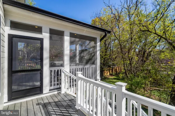 $2,195,000 | 501 North Jefferson Street, Arlington, VA 22205