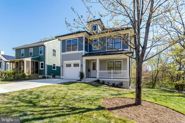 $2,195,000 | 501 North Jefferson Street, Arlington, VA 22205