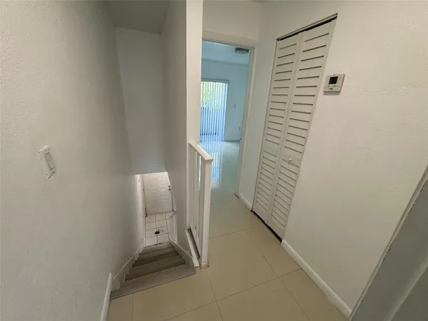 $265,000 | 2710 West 76th Street, Unit 207, Hialeah, FL 33016