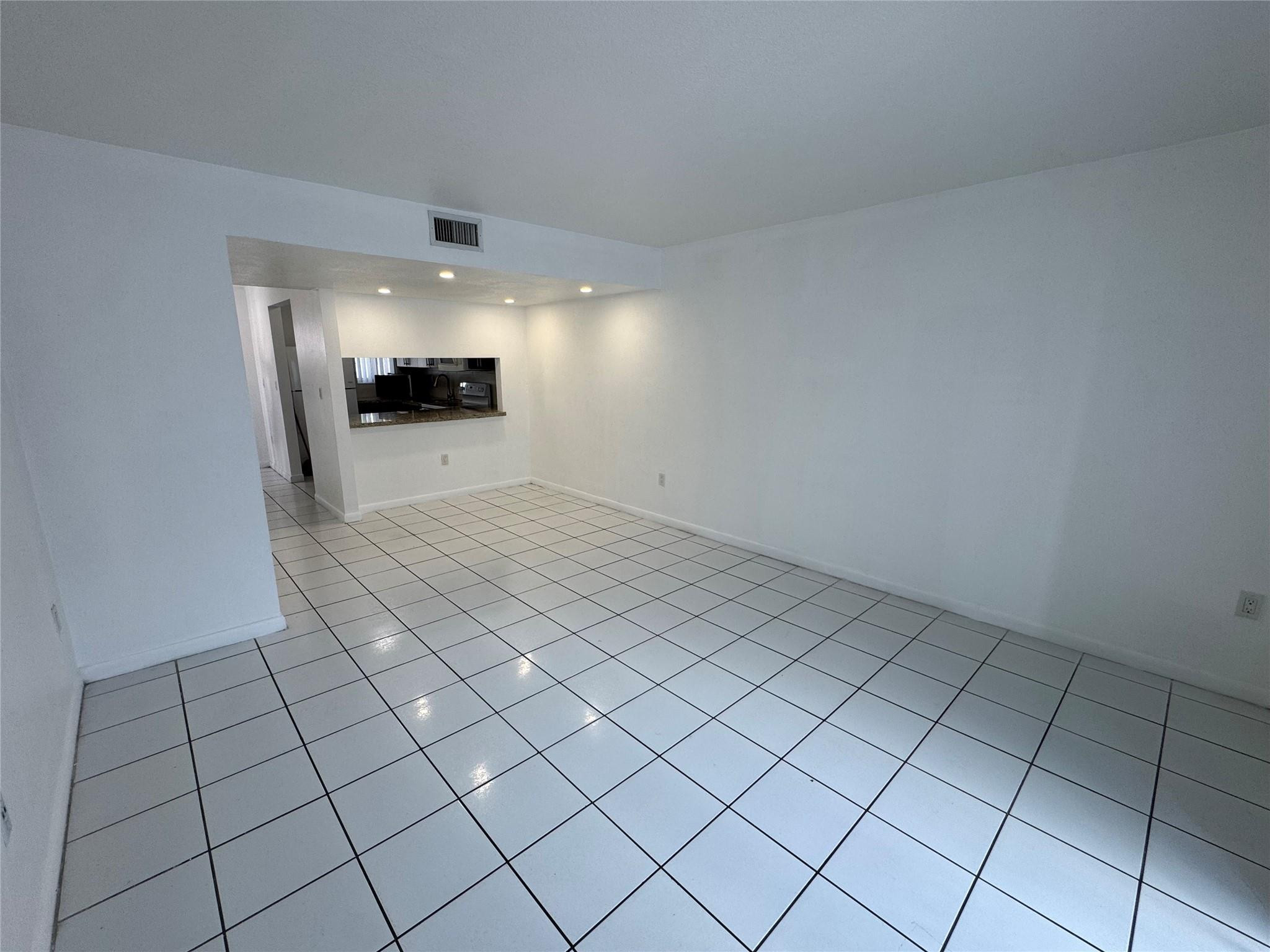 2710 West 76th Street, Unit 207 Hialeah, FL 33016 - Photo 3 of 27 Photo 3