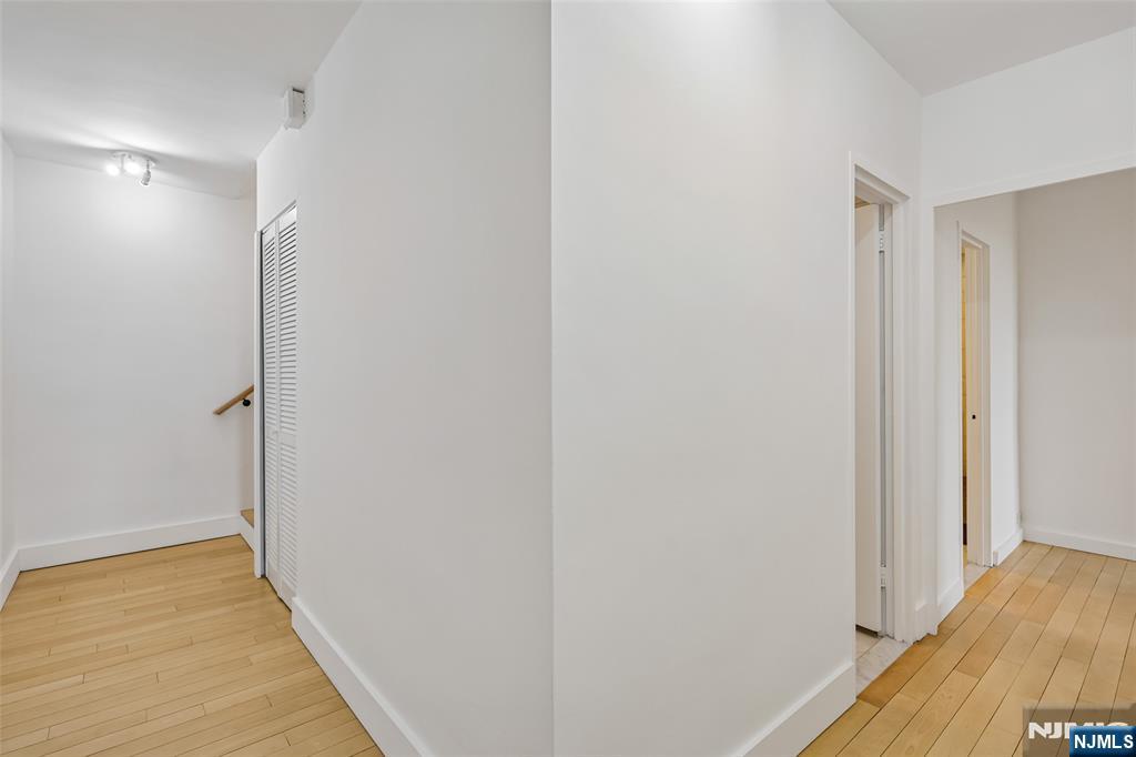 1 Horizon Road, Unit 1404 Fort Lee, NJ 07024 - Photo 18 of 31