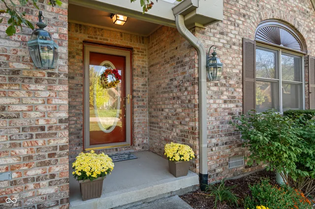 $525,000 | 10272 Whitetail Circle, Fishers, IN 46037