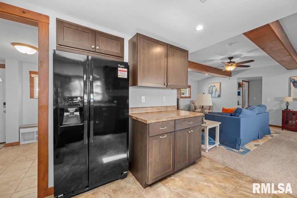 22001 Great River Road Le Claire, IA 52753 - Photo 15 of 33 Gallery Image 15
