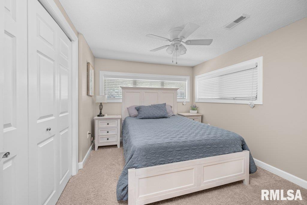 22001 Great River Road Le Claire, IA 52753 - Photo 25 of 33 Gallery Image 25