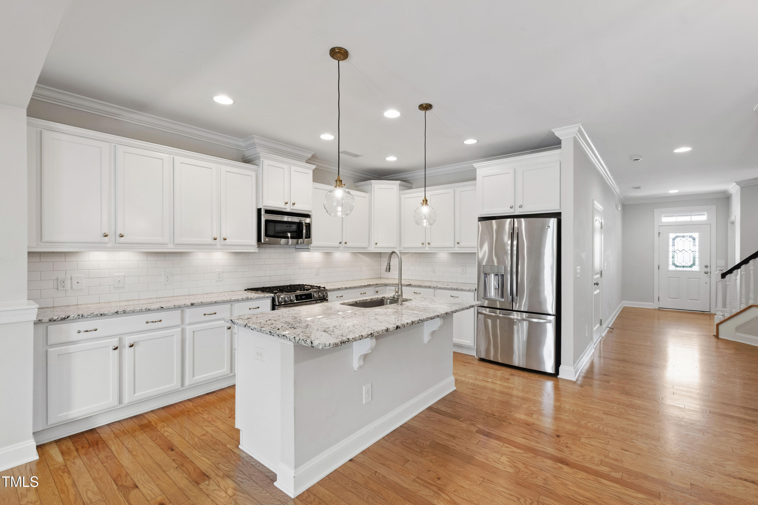785 Fallon Grove Way Raleigh, NC 27608 - Photo 11 of 54 Fallon (18)