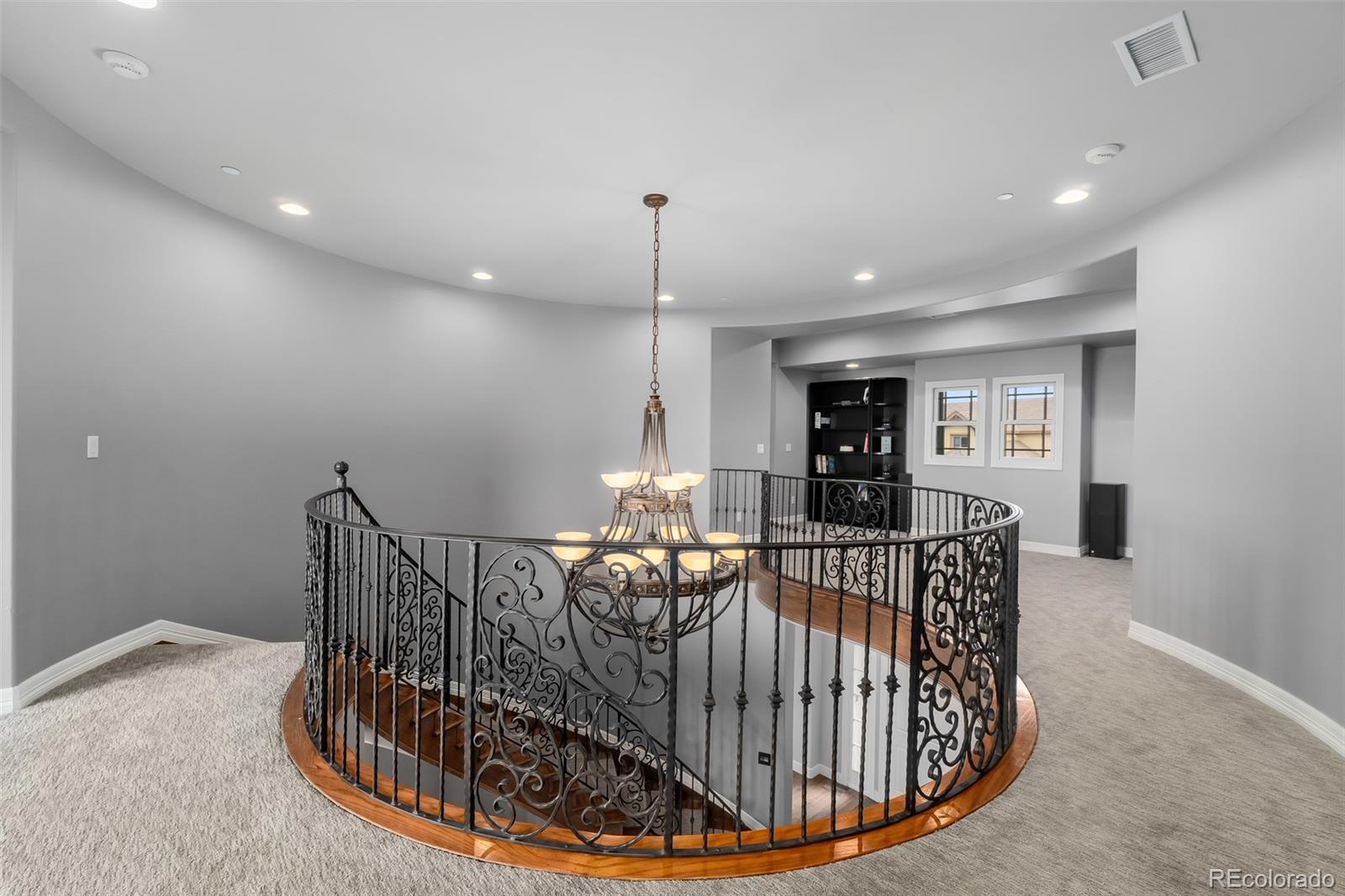 6157 Massive Peak Loop Castle Rock, CO 80108 - Photo 20 of 40