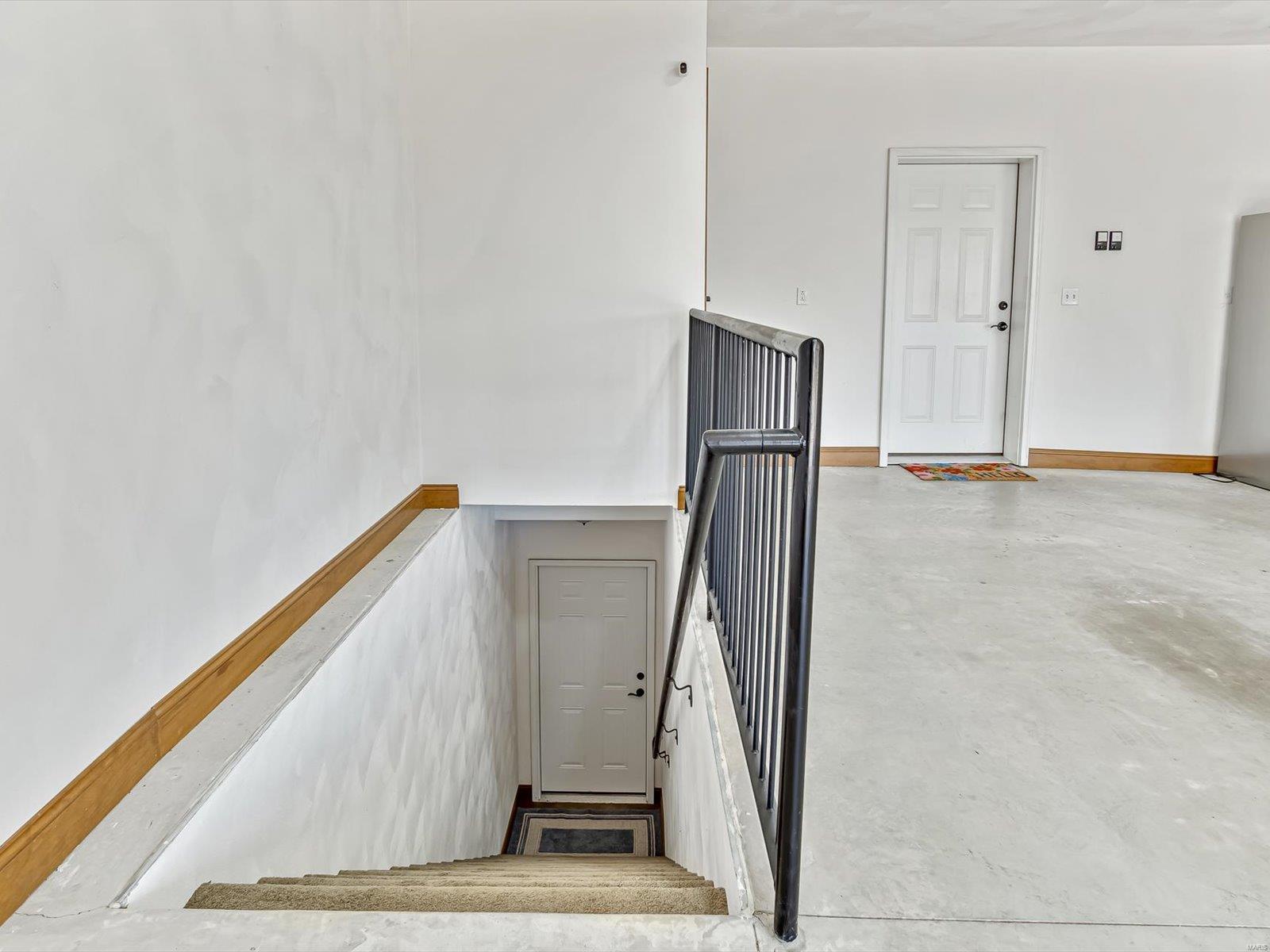 619 Sparta Street St. Libory, IL 62282 - Photo 6 of 62 Gallery Image 6