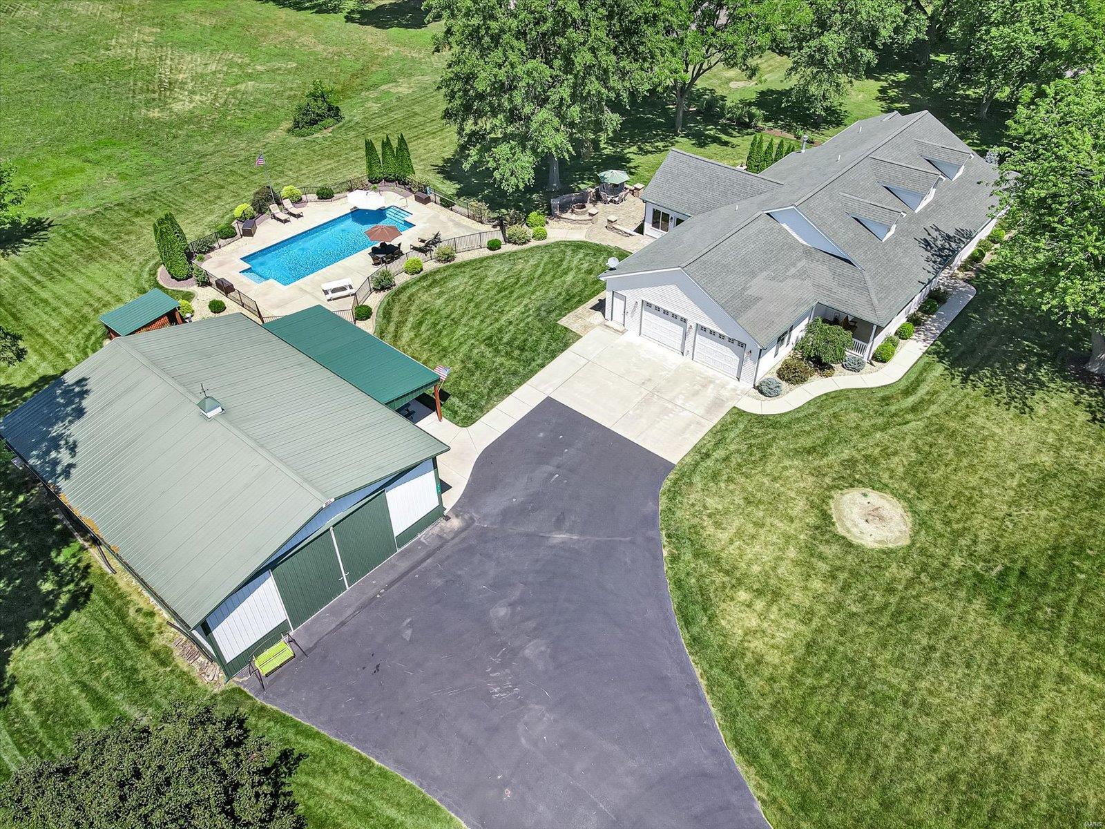 619 Sparta Street St. Libory, IL 62282 - Photo 9 of 62 Gallery Image 9