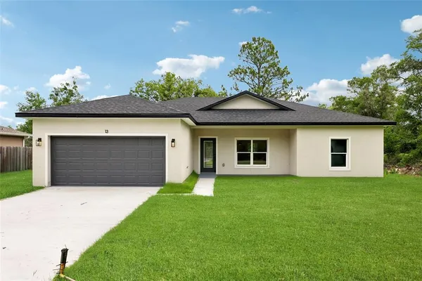 $269,000 | 13 Malauka Radial Drive, Ocklawaha, FL 32179