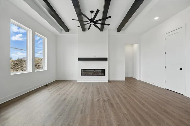 $492,015 | 1607 Northwest 105th Street, Kansas City, MO 64155