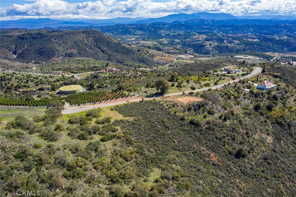 15 Vía Escalon Temecula, CA 92590 - Photo 28 of 42 a view of a field with an ocean
