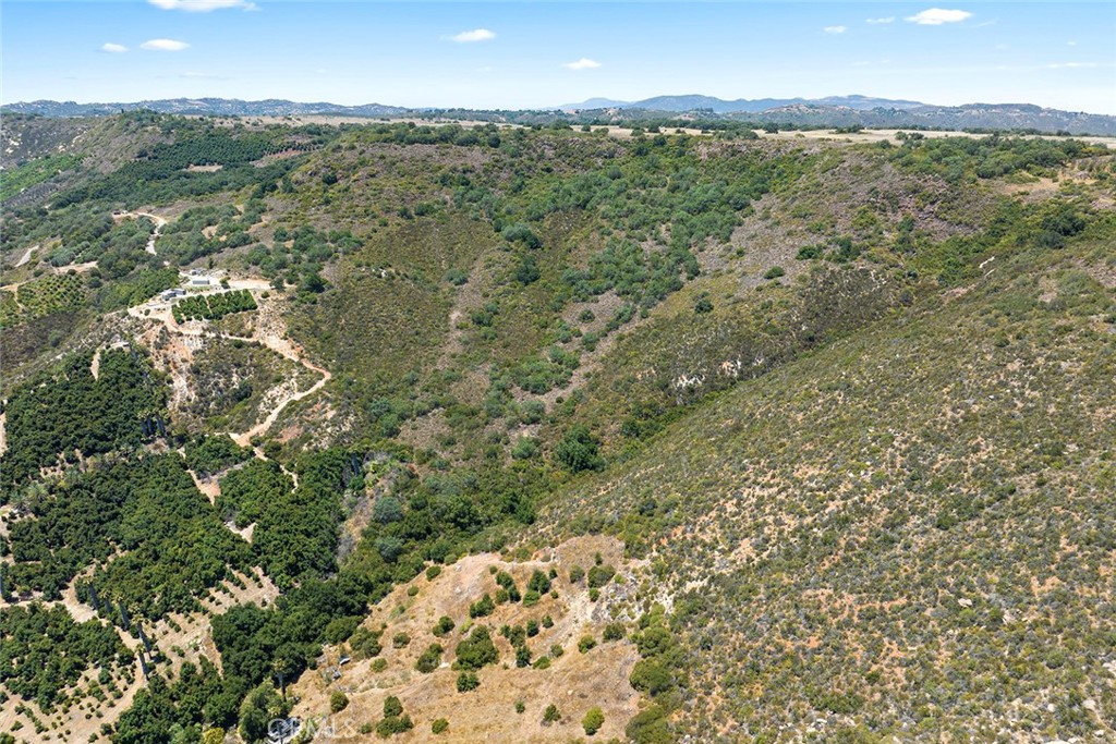 15 Vía Escalon Temecula, CA 92590 - Photo 42 of 42 a view of a city and mountains