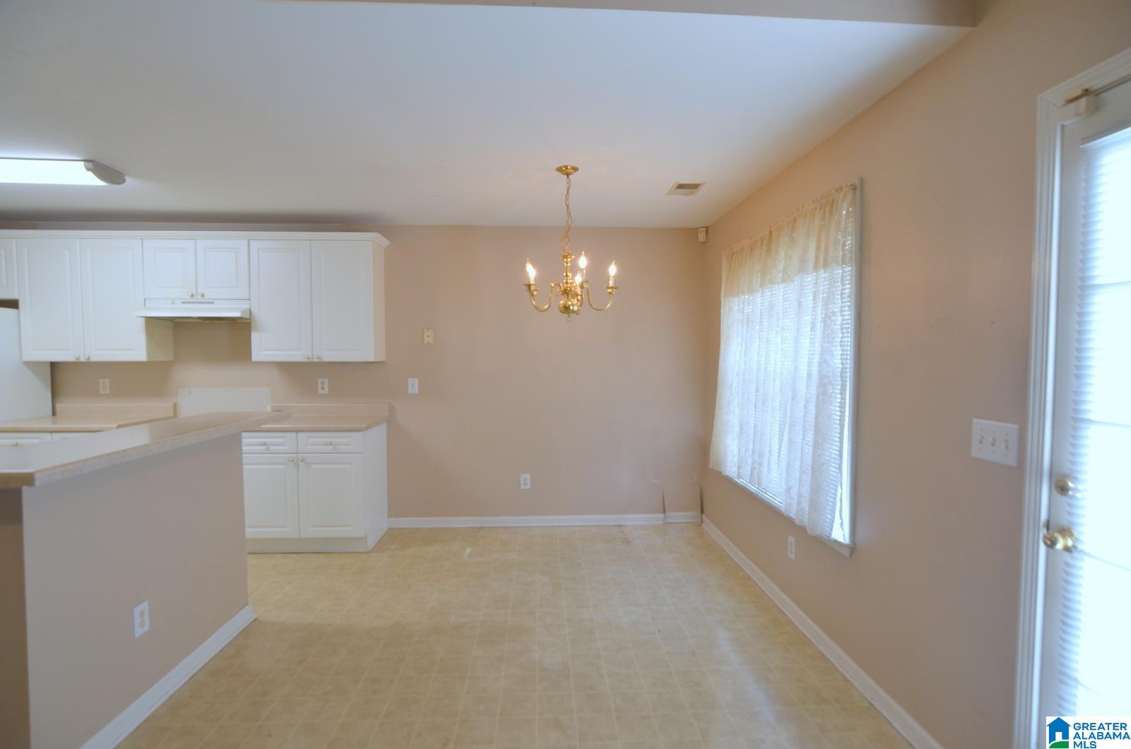 225 Hickory Point Lane Helena, AL 35080 - Photo 9 of 31