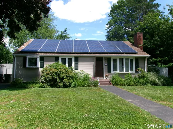 $465,000 | 95 Linwood Street, Milford, CT 06461