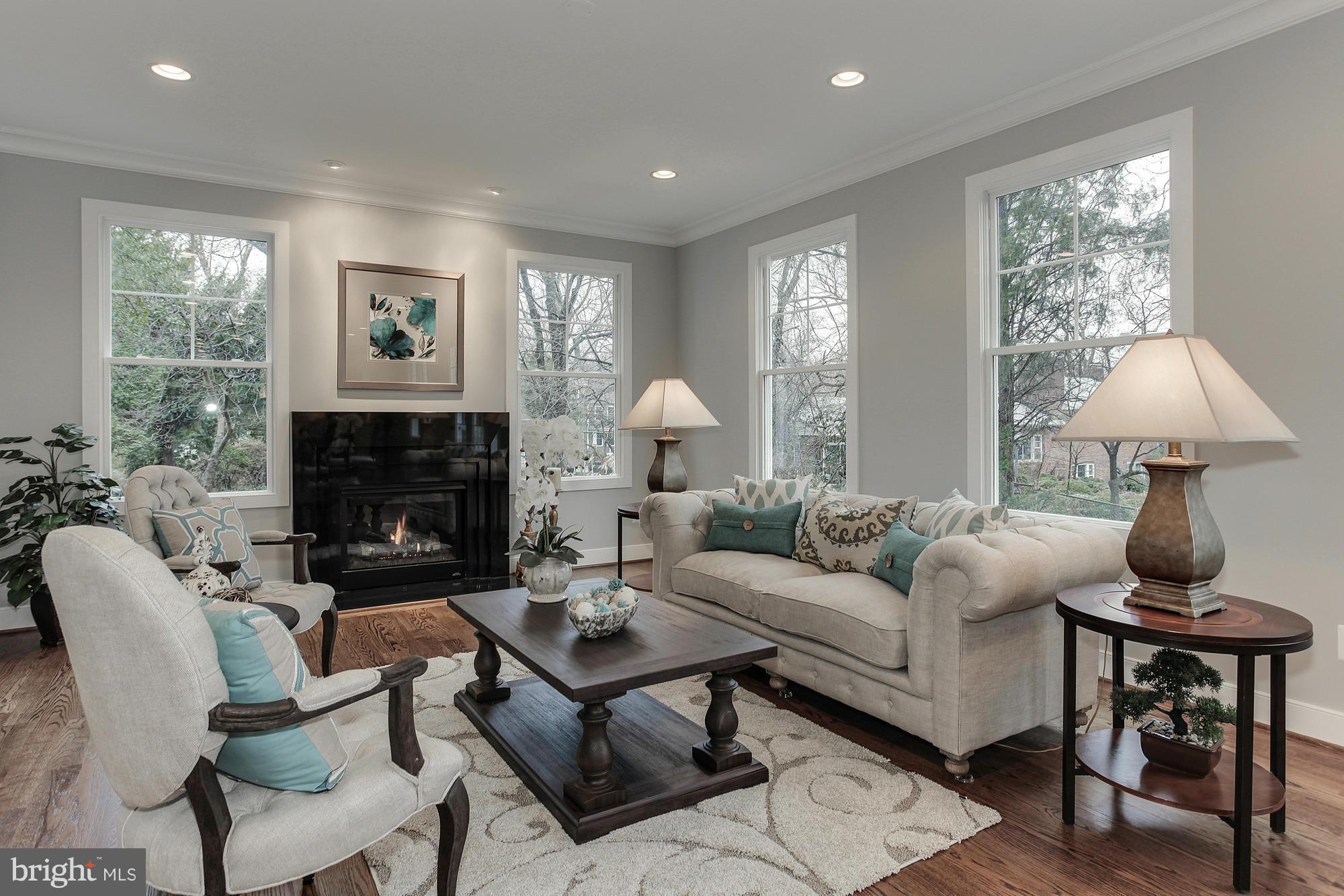 3856 North Glebe Road Arlington, VA 22207 - Photo 7 of 26 Family Room