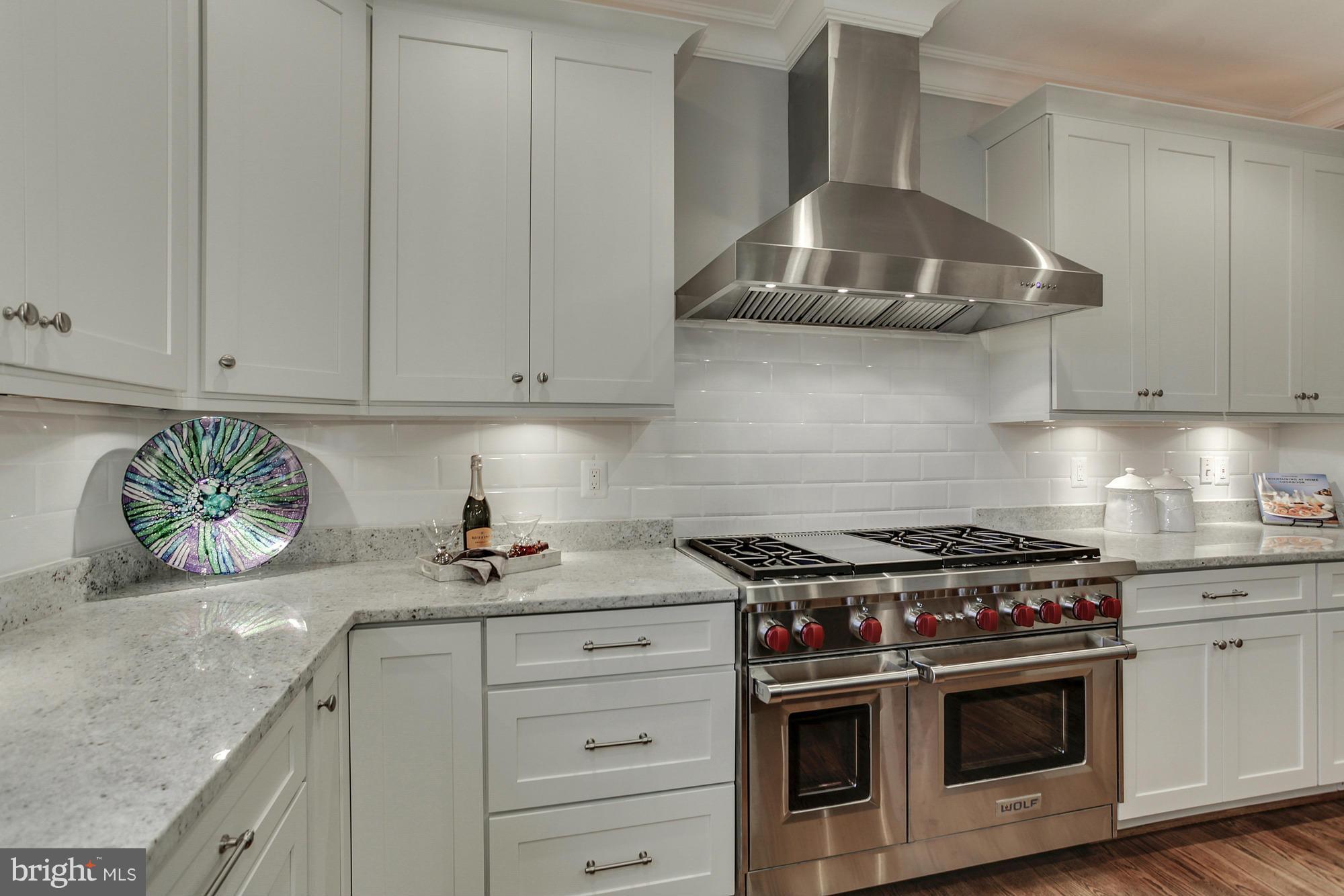 3856 North Glebe Road Arlington, VA 22207 - Photo 10 of 26 Kitchen