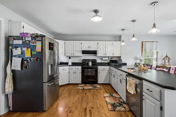 $419,900 | 23 Elmwood Avenue, Carthage, TN 37030