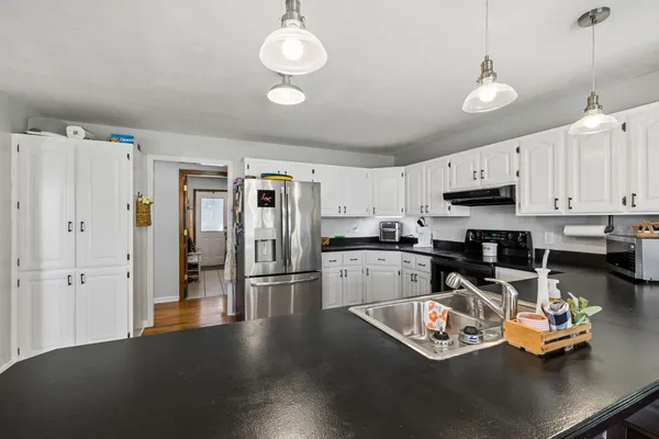 $419,900 | 23 Elmwood Avenue, Carthage, TN 37030