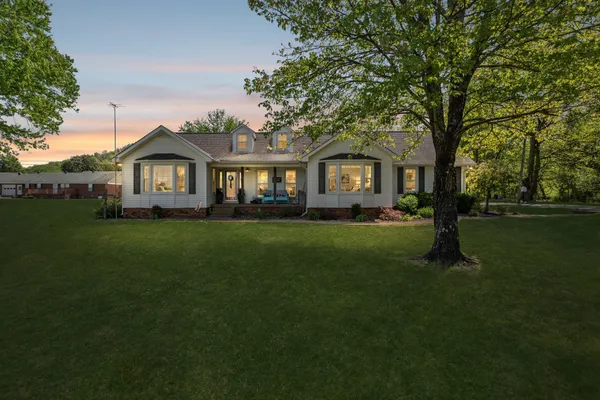 $419,900 | 23 Elmwood Avenue, Carthage, TN 37030