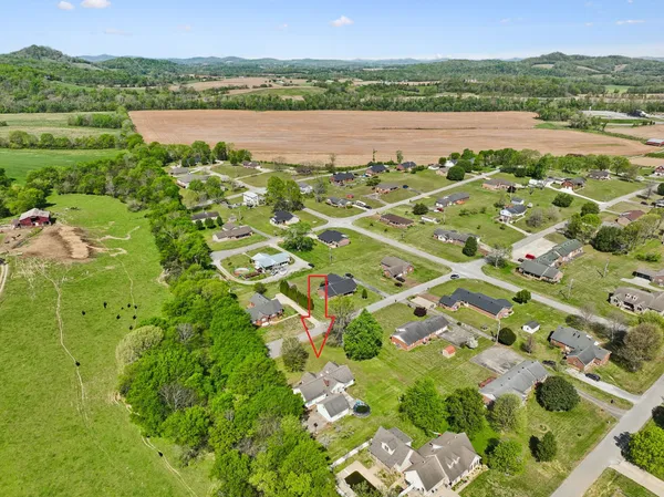 $419,900 | 23 Elmwood Avenue, Carthage, TN 37030