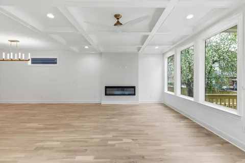 $749,900 | 489 B Sunliner Drive, Nashville, TN 37209