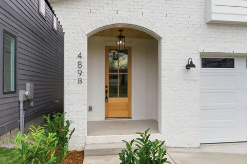 $749,900 | 489 B Sunliner Drive, Nashville, TN 37209