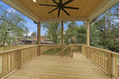 $749,900 | 489 B Sunliner Drive, Nashville, TN 37209