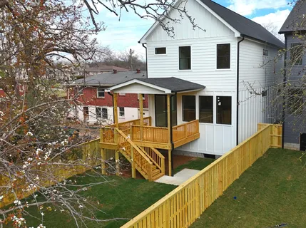 $749,900 | 489 B Sunliner Drive, Nashville, TN 37209