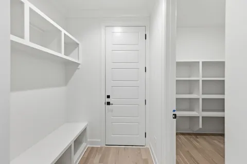 $749,900 | 489 B Sunliner Drive, Nashville, TN 37209