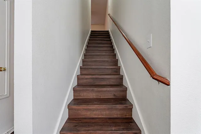 $280,000 | 1408 Blue Gill Lane, Crowley, TX 76036