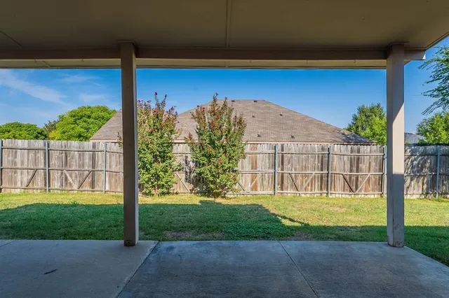 $280,000 | 1408 Blue Gill Lane, Crowley, TX 76036