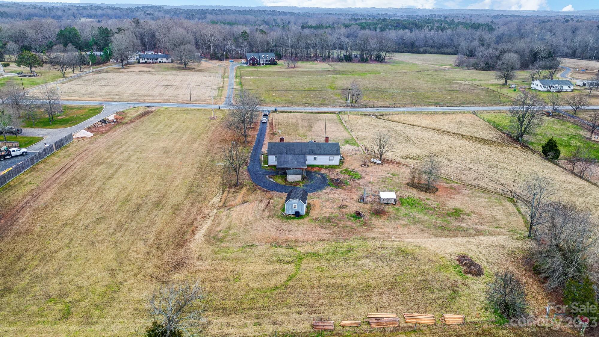 8810 Reed Mine Road Midland, NC 28107 - Photo 4 of 47 Gallery Image 4