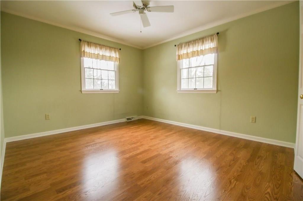 218 Timber Ridge Road Pittsburgh, PA 15238 - Photo 18 of 25 Gallery Image 18
